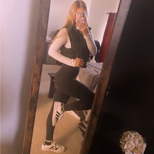 Meet your Posher, Anabelle